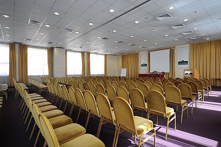 Cheap conference room in Budapest - Hotel Millennium
